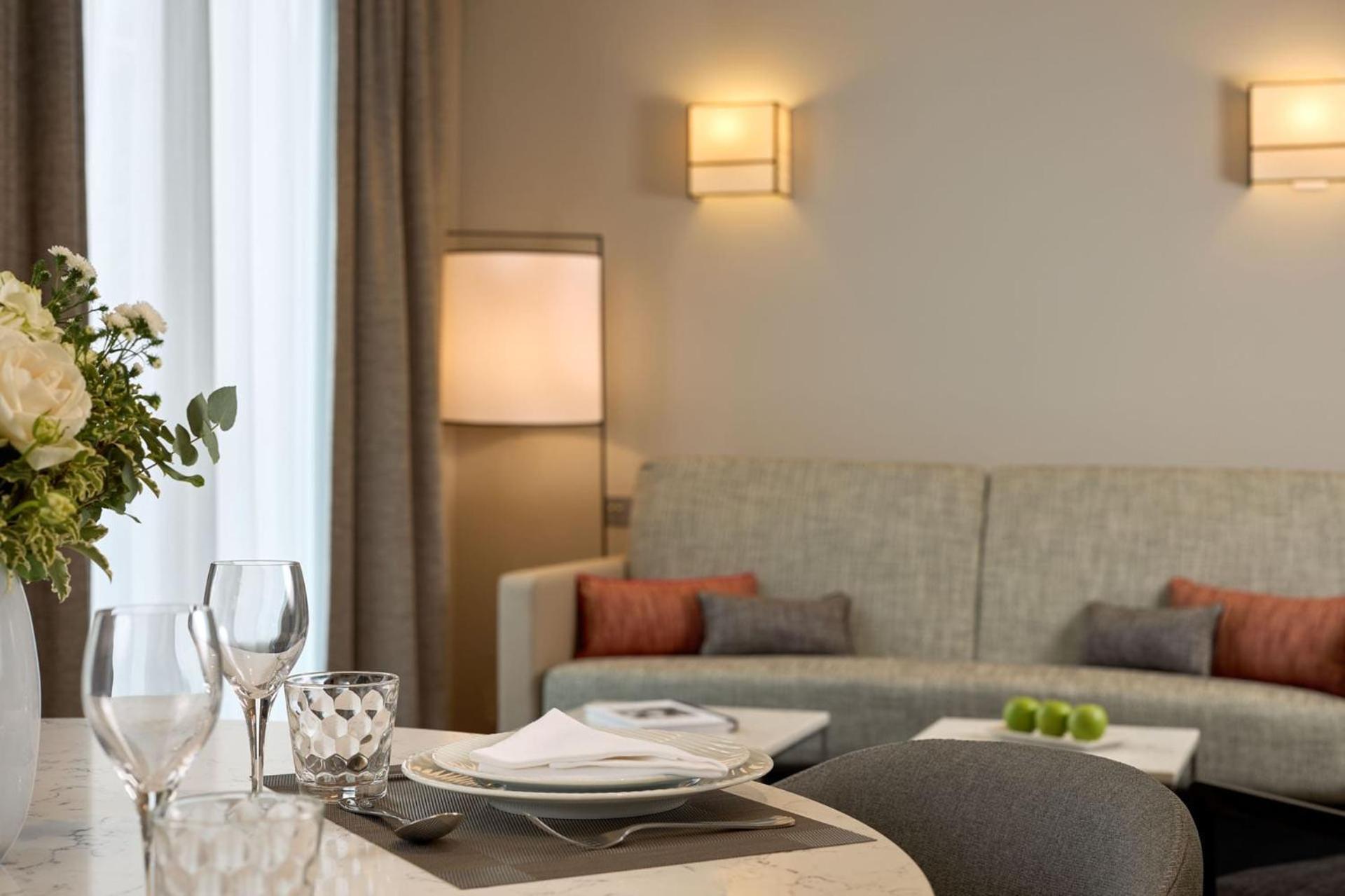 Fraser Le Claridge Champs-elysees